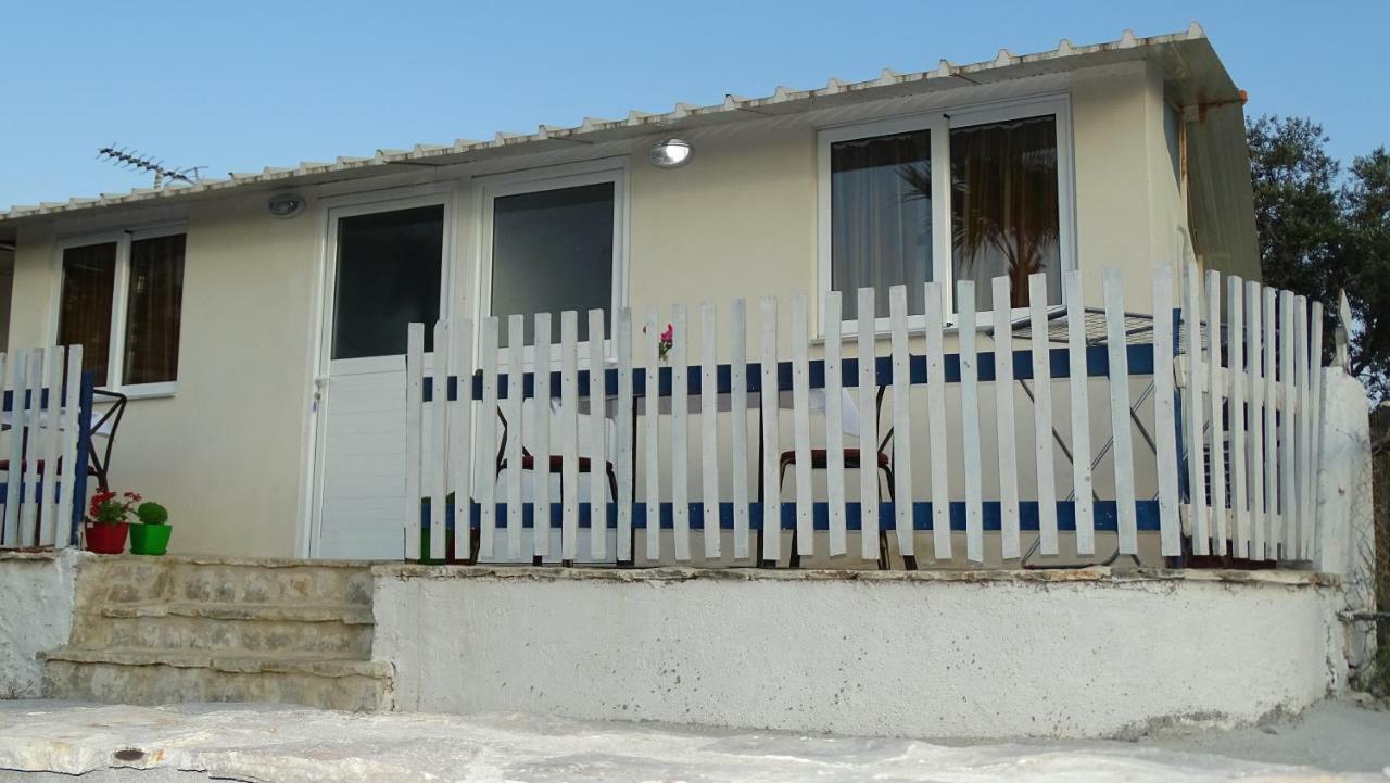 Seaside Cabin Ksamil Exteriör bild